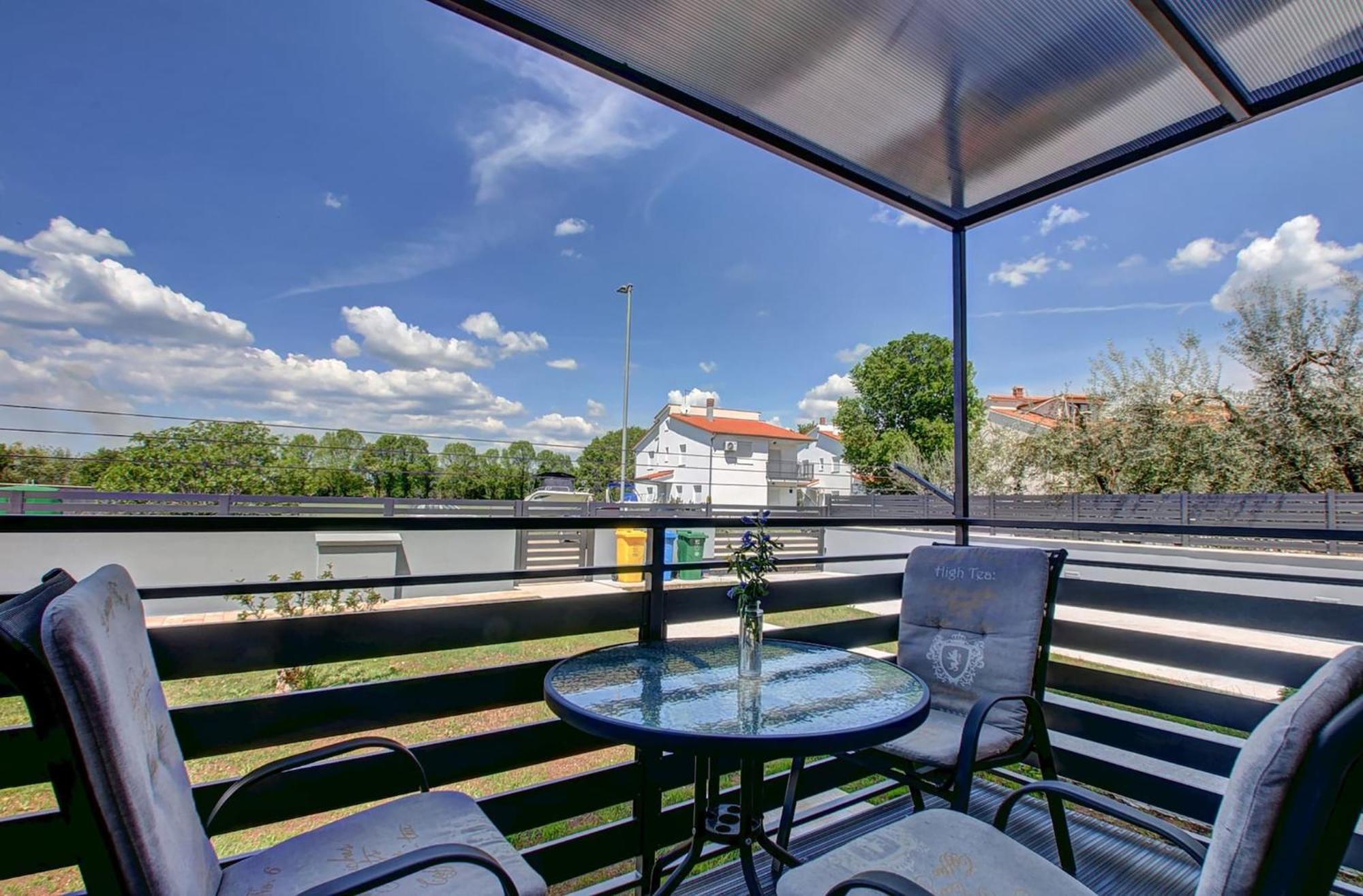Lovely Apartments In Valbandon Фажана Екстер'єр фото