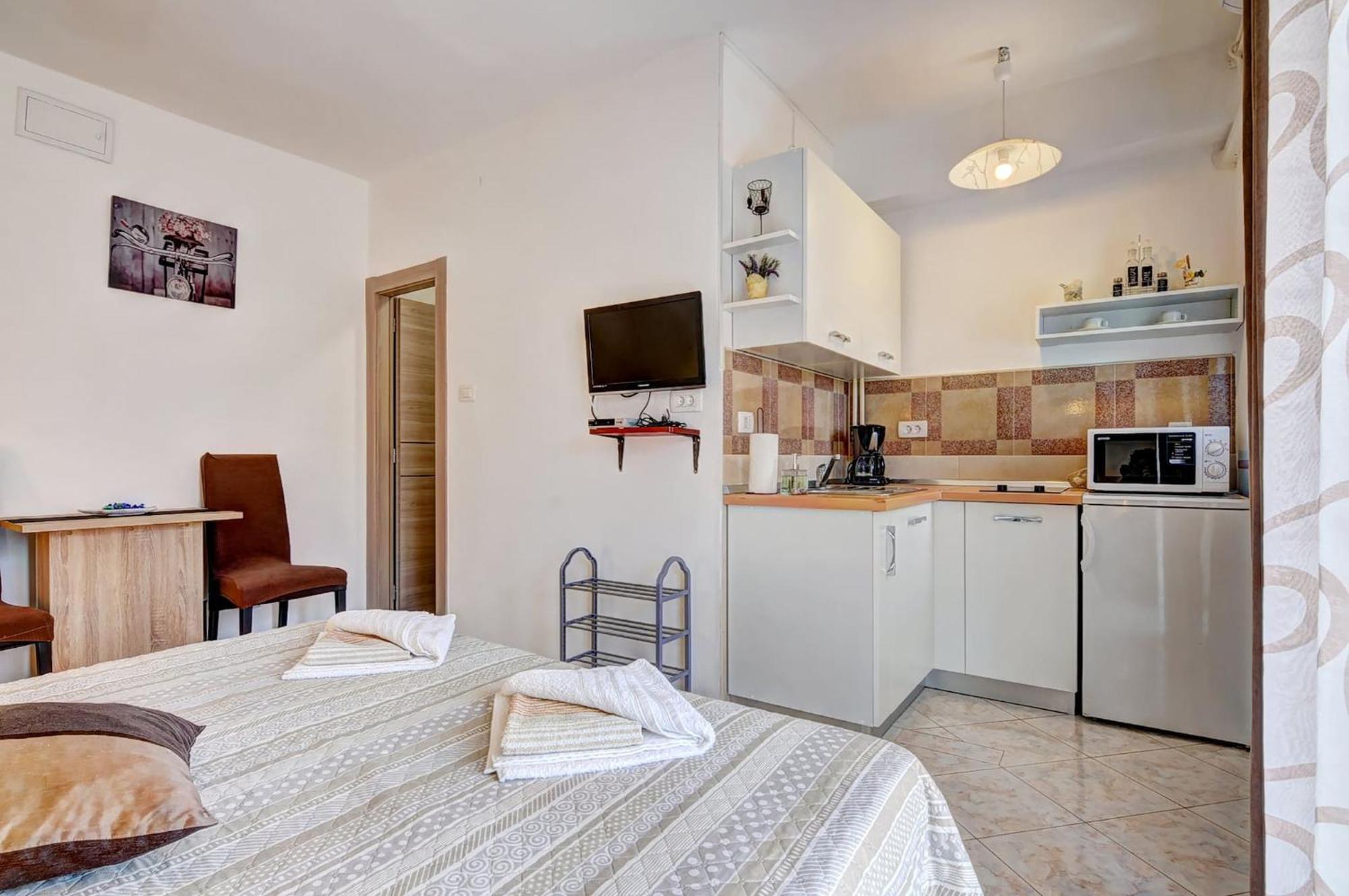 Lovely Apartments In Valbandon Фажана Екстер'єр фото